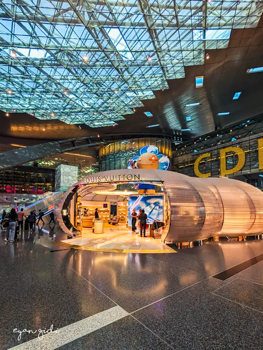 Cape Town to Doha, In transit, 17 September 2026